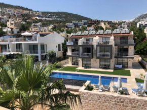 Stonehouse Aparts Dublex 3+1 mit Meerblick und Jakuzzi Kalkan No:5